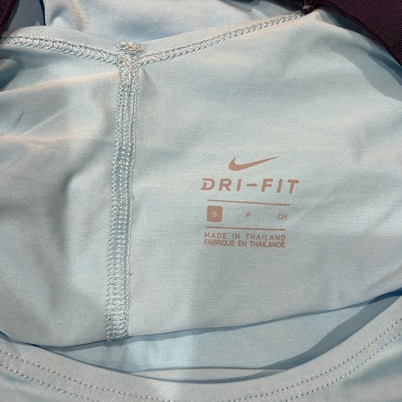 Nike Dri-Fit Small workout tank top in cool blue color - Picture 4 of 4